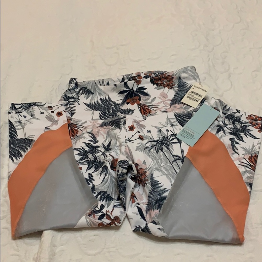 Zella crops/ capris
